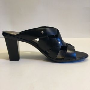 Tahari Black Open Toe Sandal 7 1/2 M